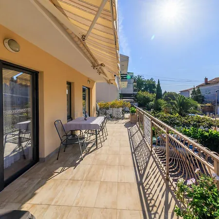 Dragan Appartamento Dramalj