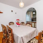 Dragan Apartment Dramalj