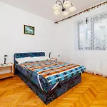Dragan Apartment Dramalj